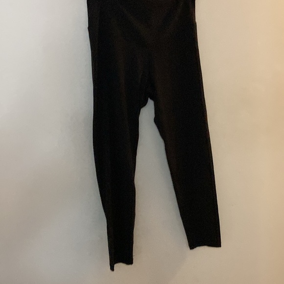 ARIES OFFLINE BLACK LEGGINGS - Picture 11 of 11